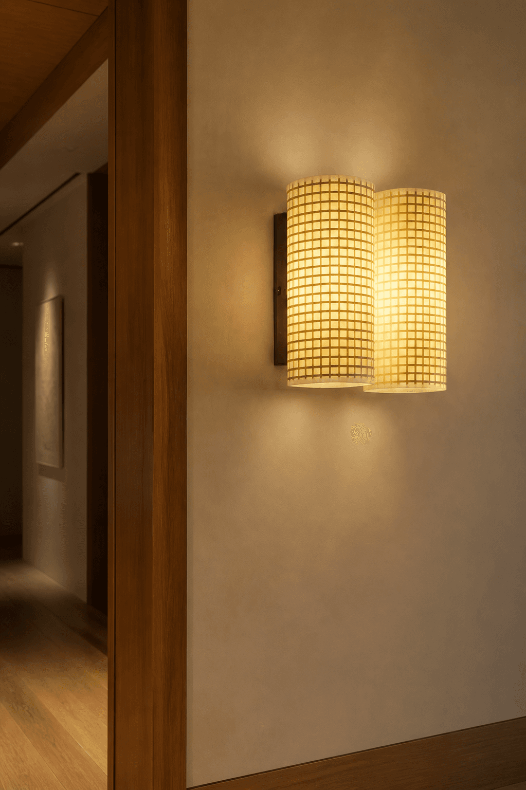 Modern Grid Pattern Wall Sconce