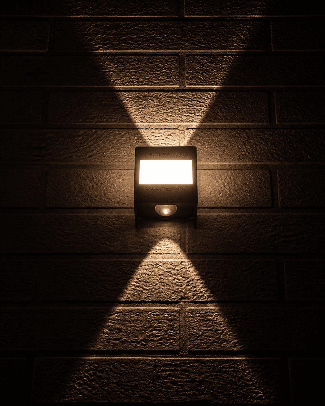 Outdoor Wall Light